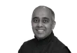 Dr Manish Chitnis, Dental Implant Surgeon
